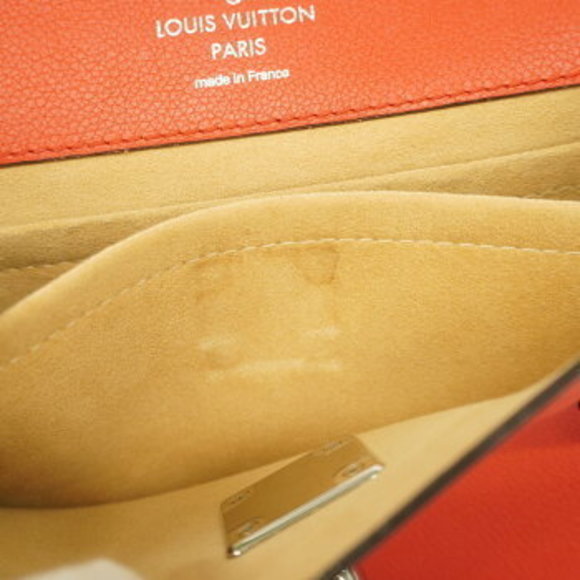 Louis Vuitton LockMe Ever BB Shoulder Bag - Picture 8 of 16
